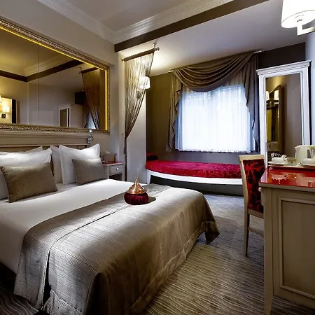 Отель Yasmak Sultan 4*