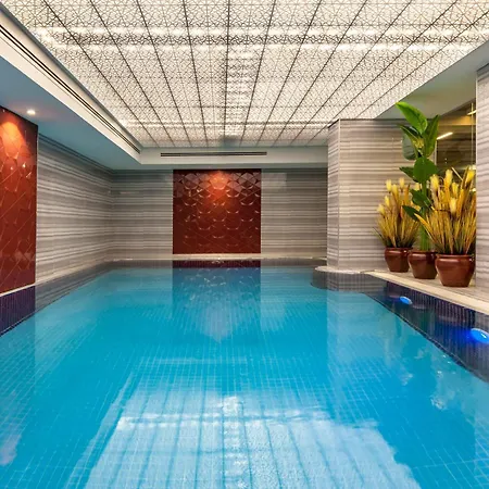 ヤスマック スルタン ホテル 4*